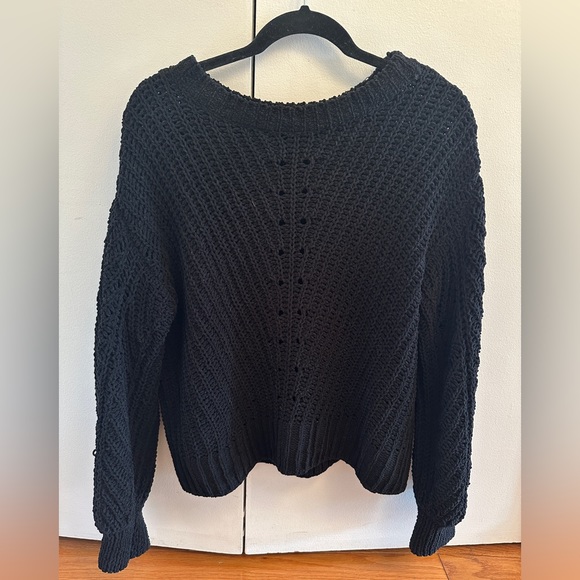 H&M Black Slouchy/Cozy Sweater - Picture 2 of 5